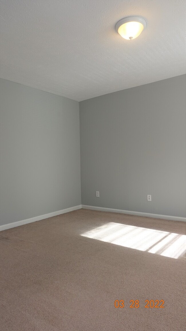 Building Photo - 5723 Aftonshire Dr