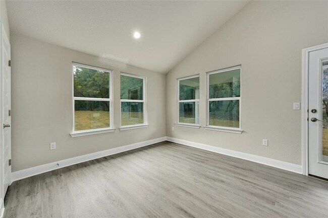 Building Photo - 1706 Emerald Rd