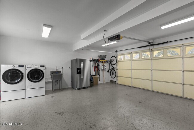 Building Photo - 32140 Watergate Rd