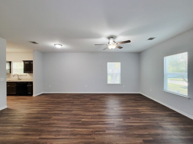 Building Photo - 3201 J P Davis Ave