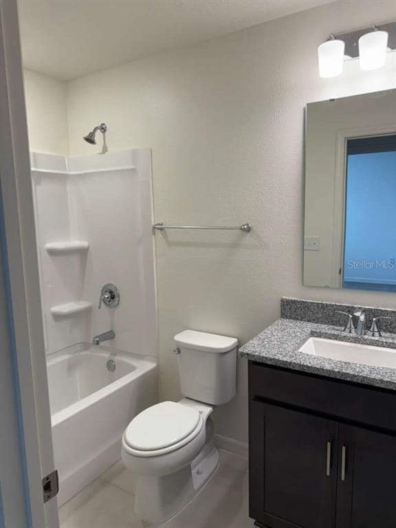 Building Photo - 2824 Moonshadow Ct