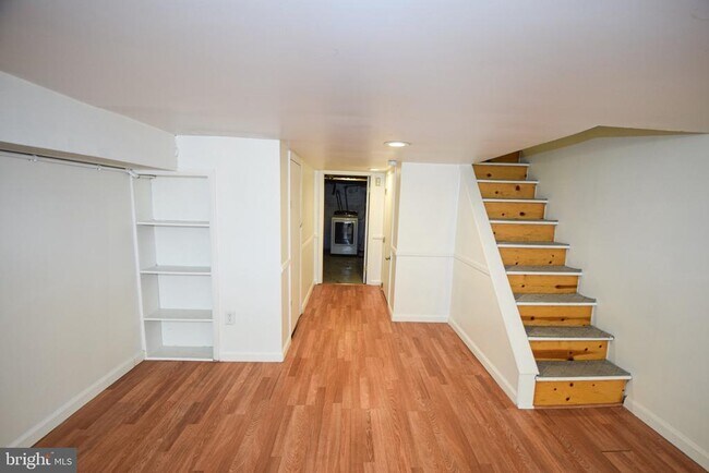 Building Photo - 3606 Hudson St