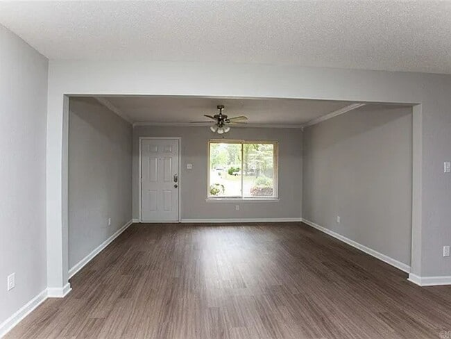 Building Photo - Carolina beautiful home