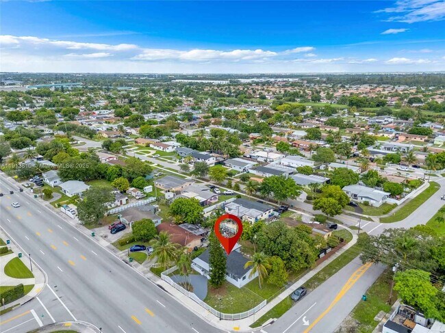 Building Photo - 1041 NW 199th St