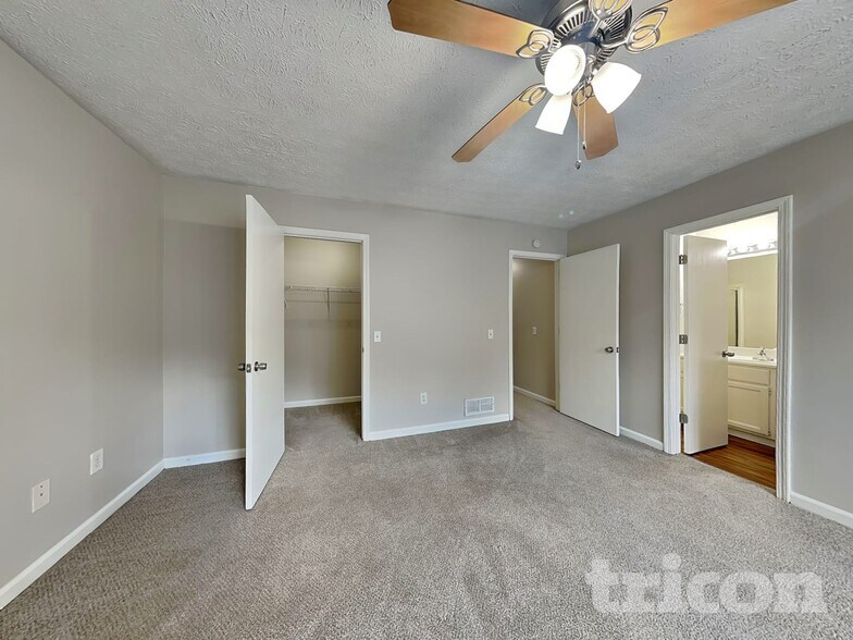 Building Photo - 2251 Bankston Cir
