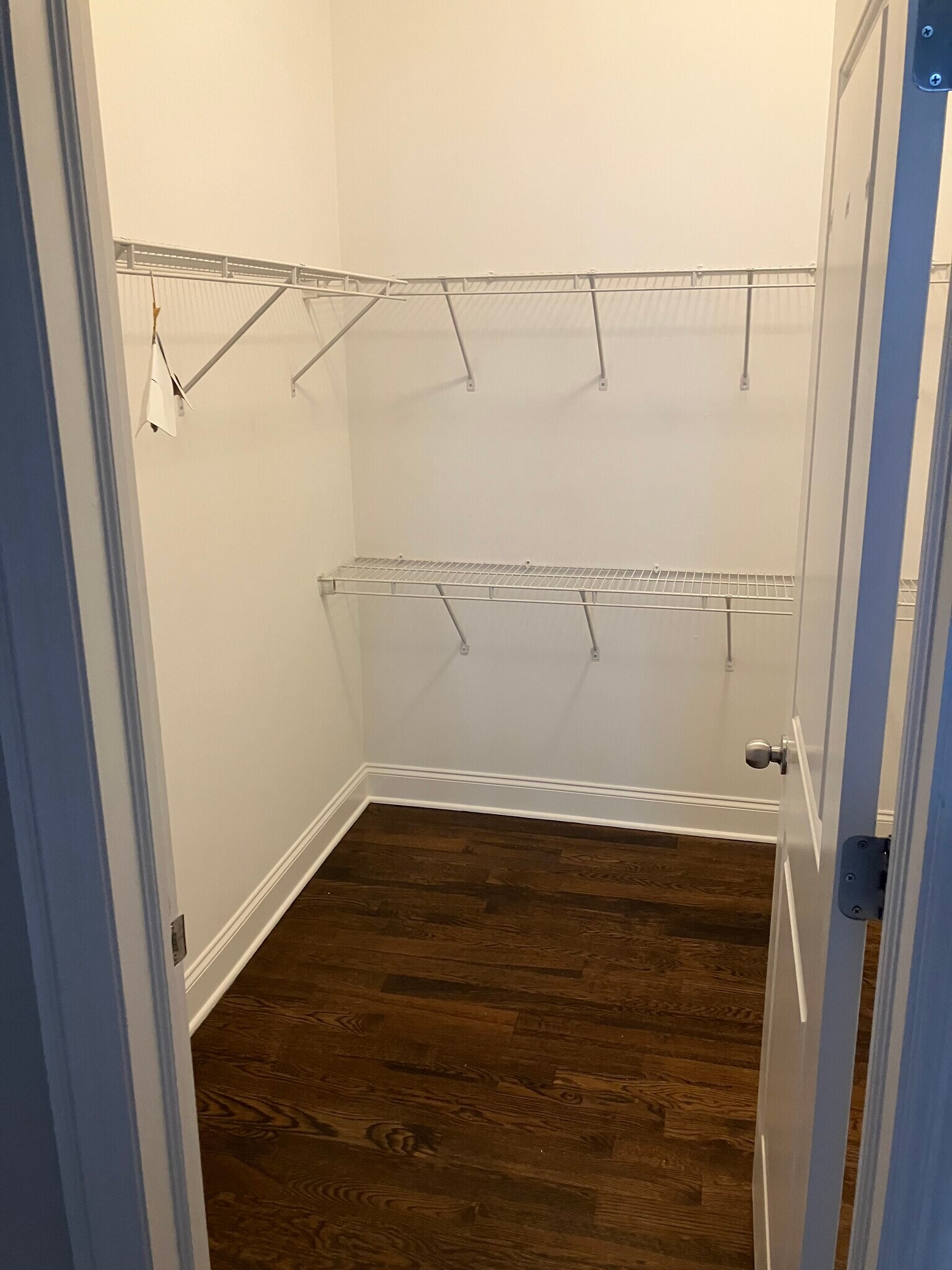 Walk-In Closet - 2325 W Huron St