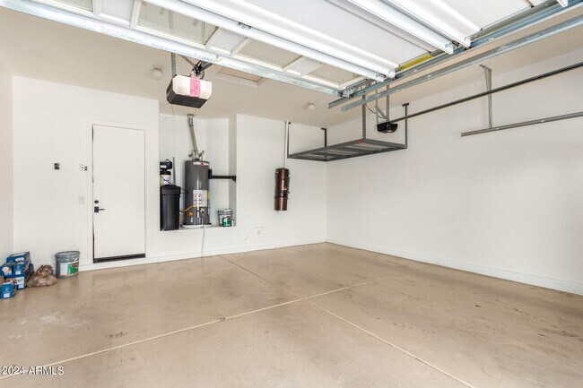 Building Photo - 2668 S Stuart Ave