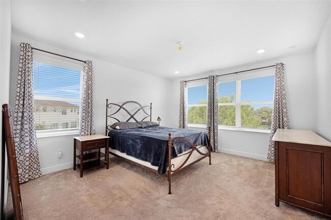 Building Photo - 4317 Lago Dr