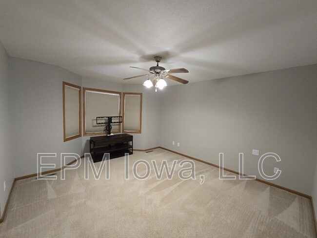 Building Photo - 4710 Donald Dr