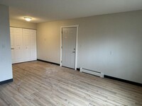 Building Photo - 2 bedroom in Austin MN 55912