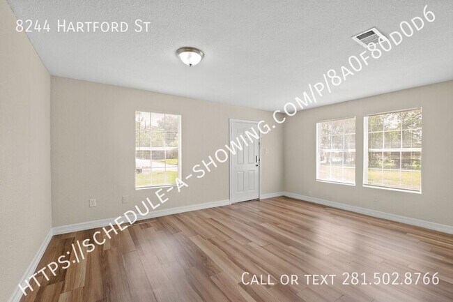 Building Photo - 8244 Hartford St