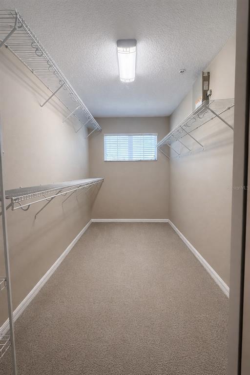 Building Photo - 1136 Crestwood Commons Ave