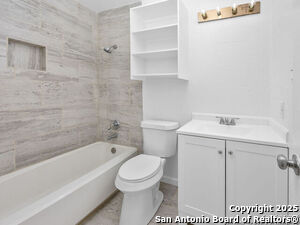 Building Photo - 5806 Summer Fest Dr
