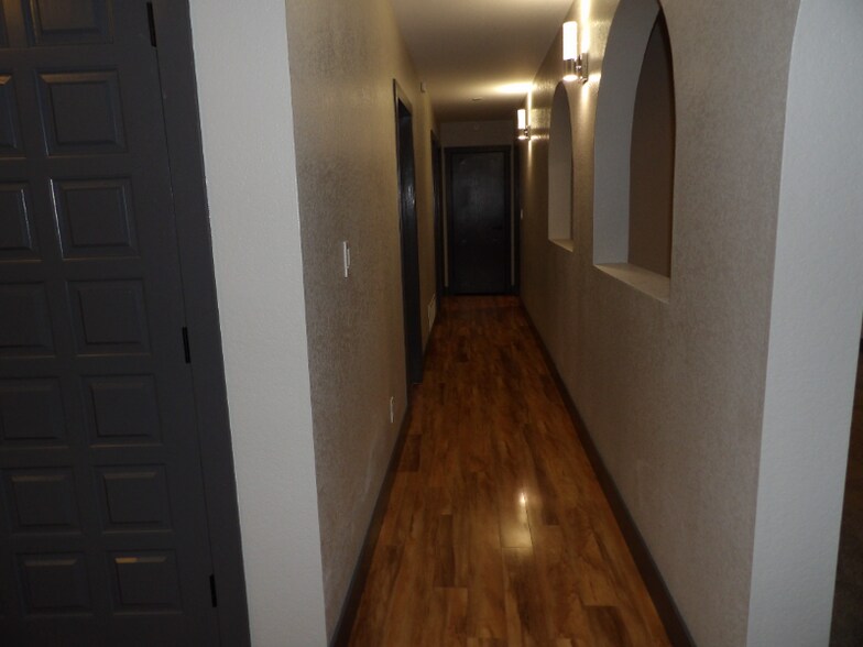 Building Photo - 11130 Burgess Ln