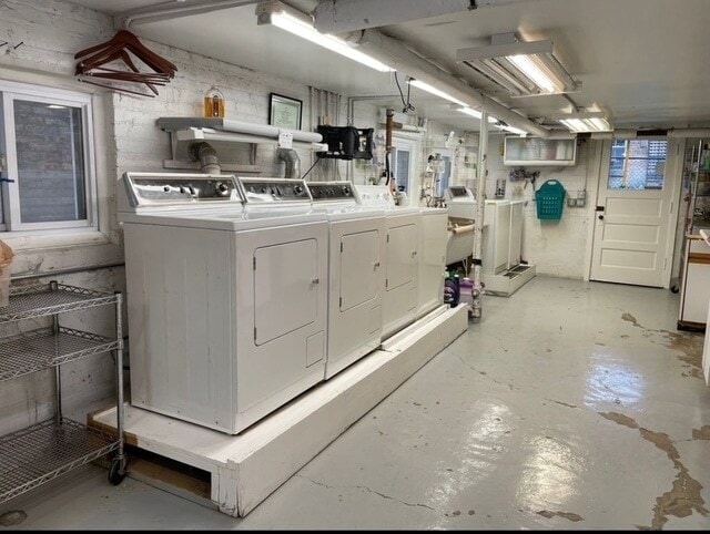 Building Photo - 4820 Elm St