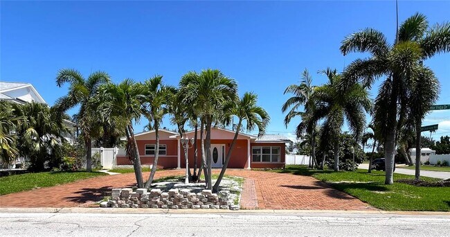 Primary Photo - 3807 Belle Vista Dr E