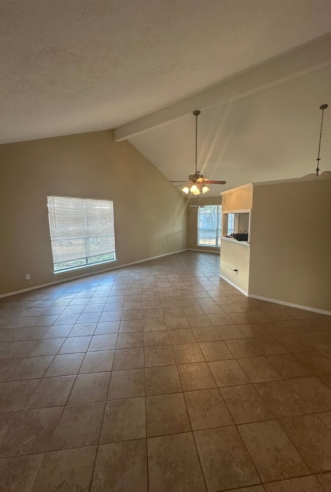 Building Photo - 4727 Roserock Ln