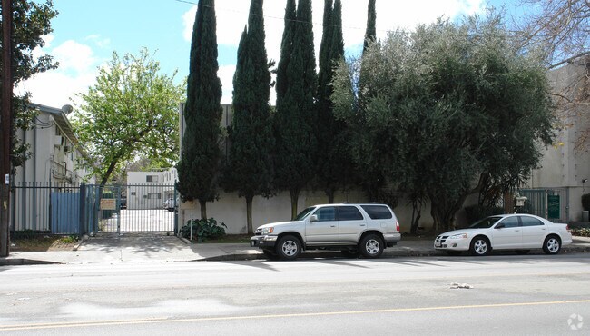 Building Photo - Olive Tree Apartments