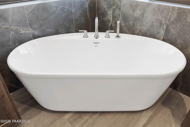 Building Photo - 5630 Norma Dr