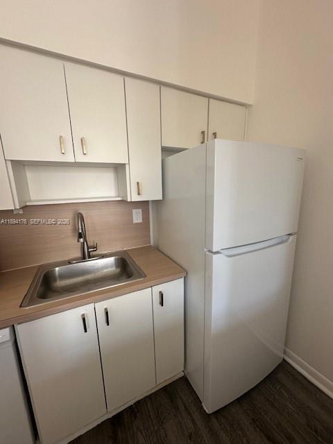 Building Photo - 7420 W 20th Ave