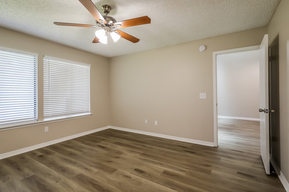 Building Photo - 4176 Rollingwood Ct