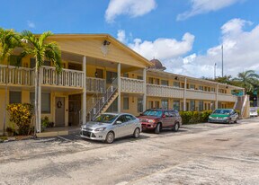 Building Photo - Rio Mio
