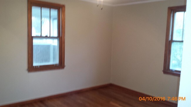 Building Photo - 504 McLemore St