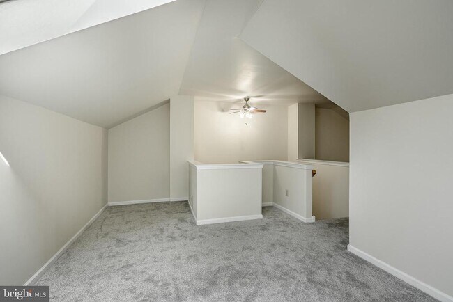 Building Photo - 124 Jeffords Ct