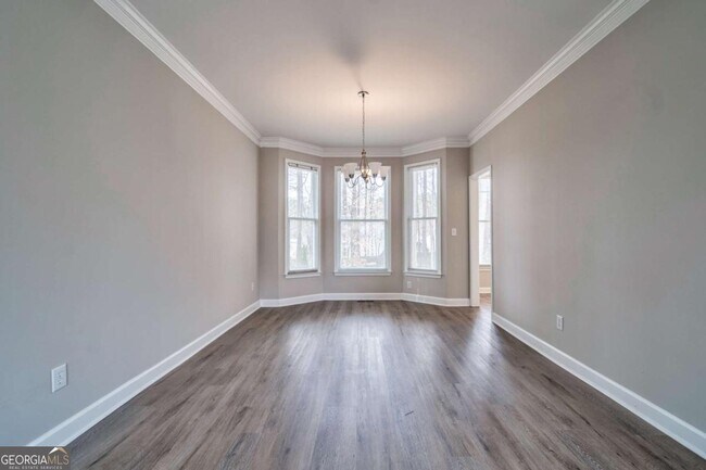 Building Photo - 2011 Town Lake Hills W