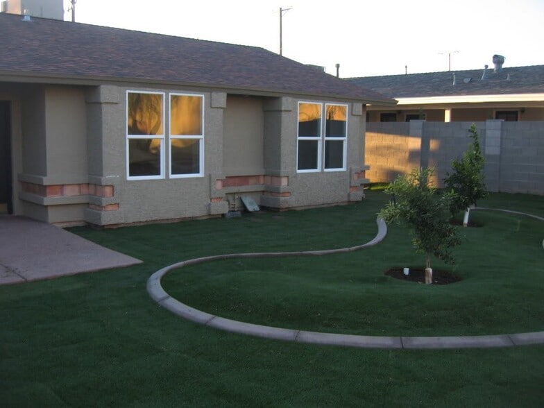 Building Photo - 6038 N 17th Pl