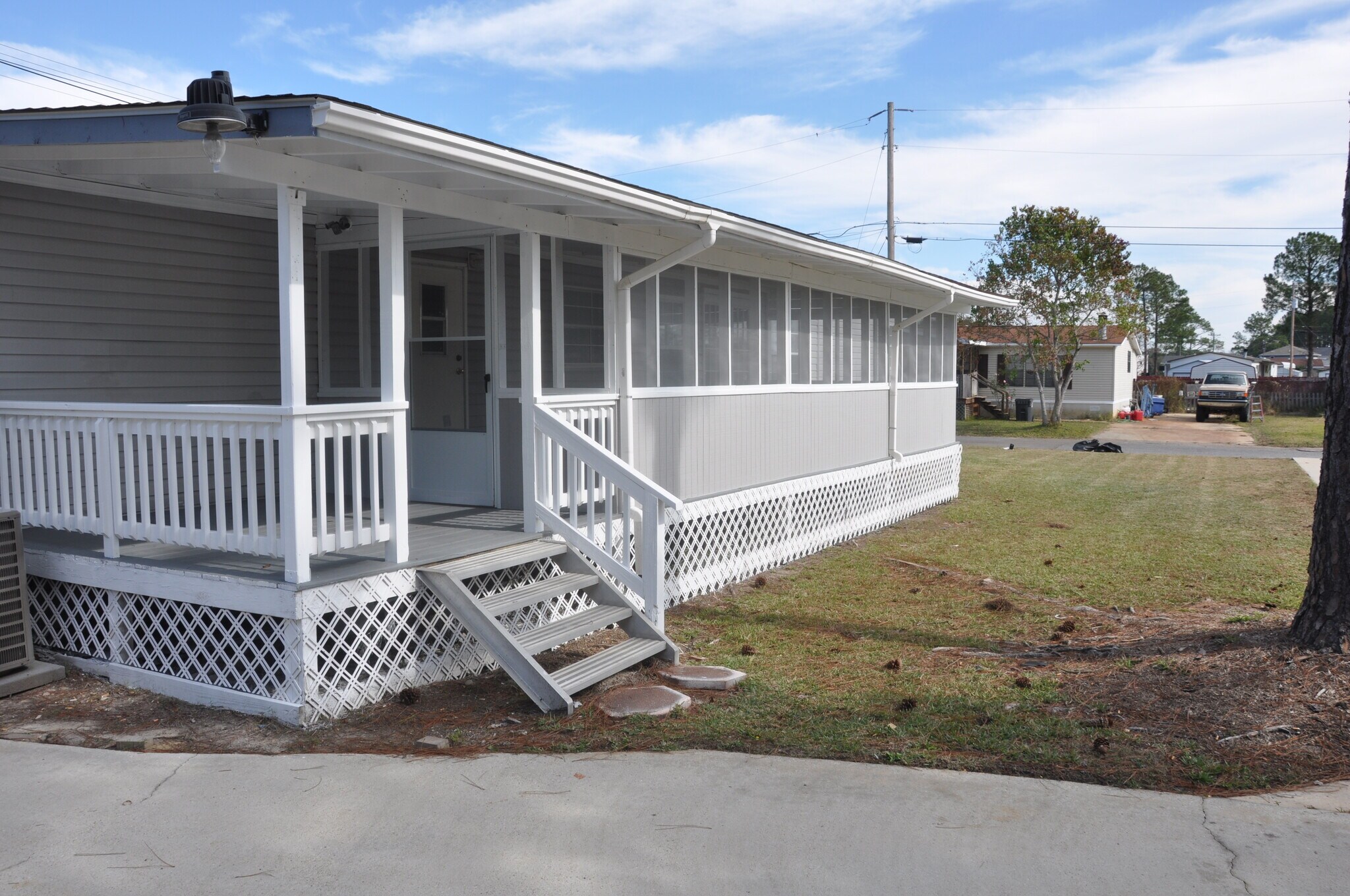Building Photo - 14939 Angela Dr