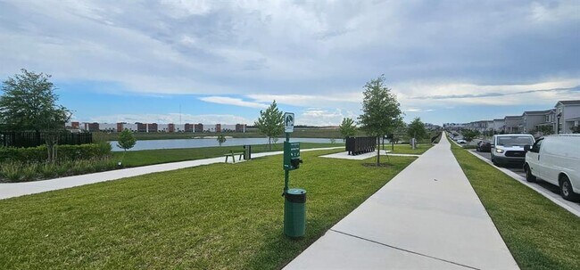 Building Photo - 2557 Rider Rain Ln