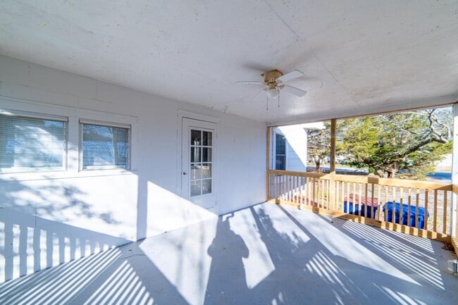 Building Photo - Beautifully refreshed 4-bedroom, 2-bath home in Millville