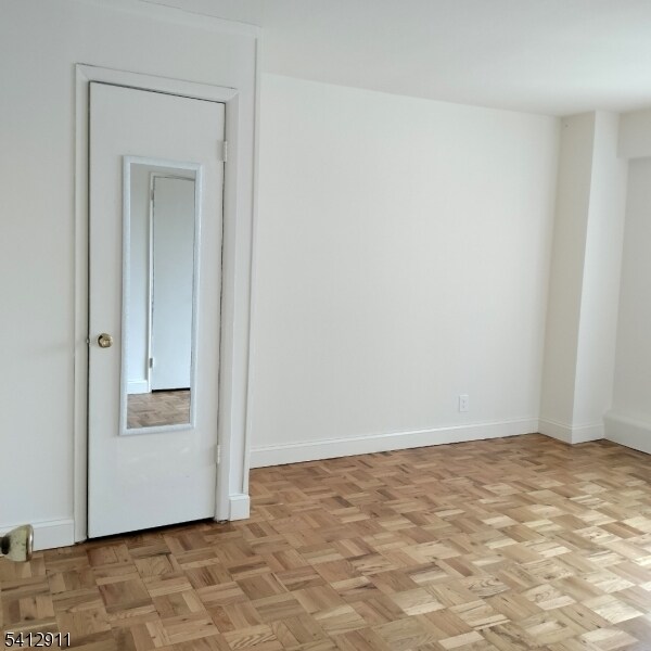 Building Photo - 377 S Harrison St