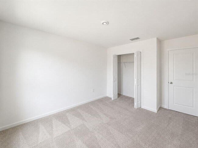 Building Photo - 2420 Bluestone Rd