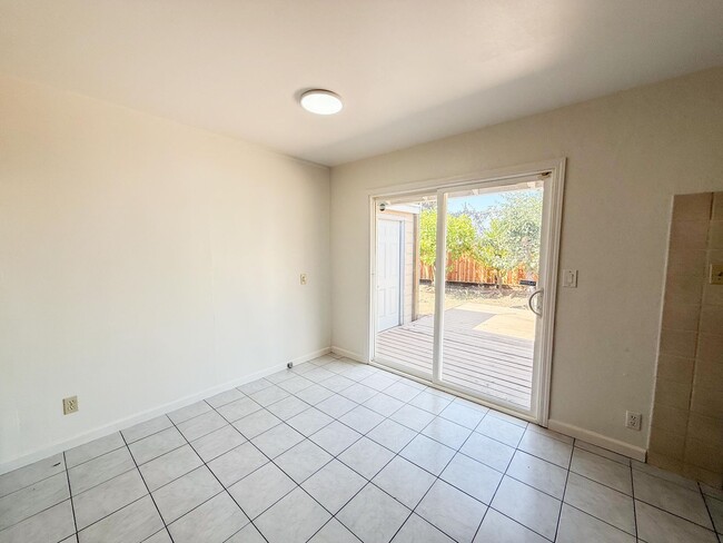 Building Photo - Floresta Gardens San Leandro Ranch Home