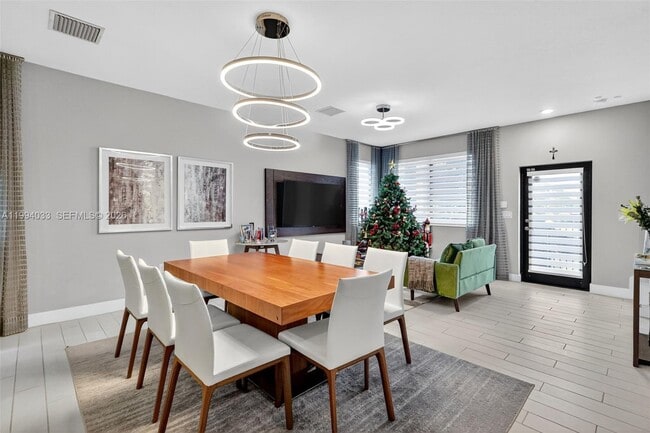 Building Photo - 4740 NW 84th Ave