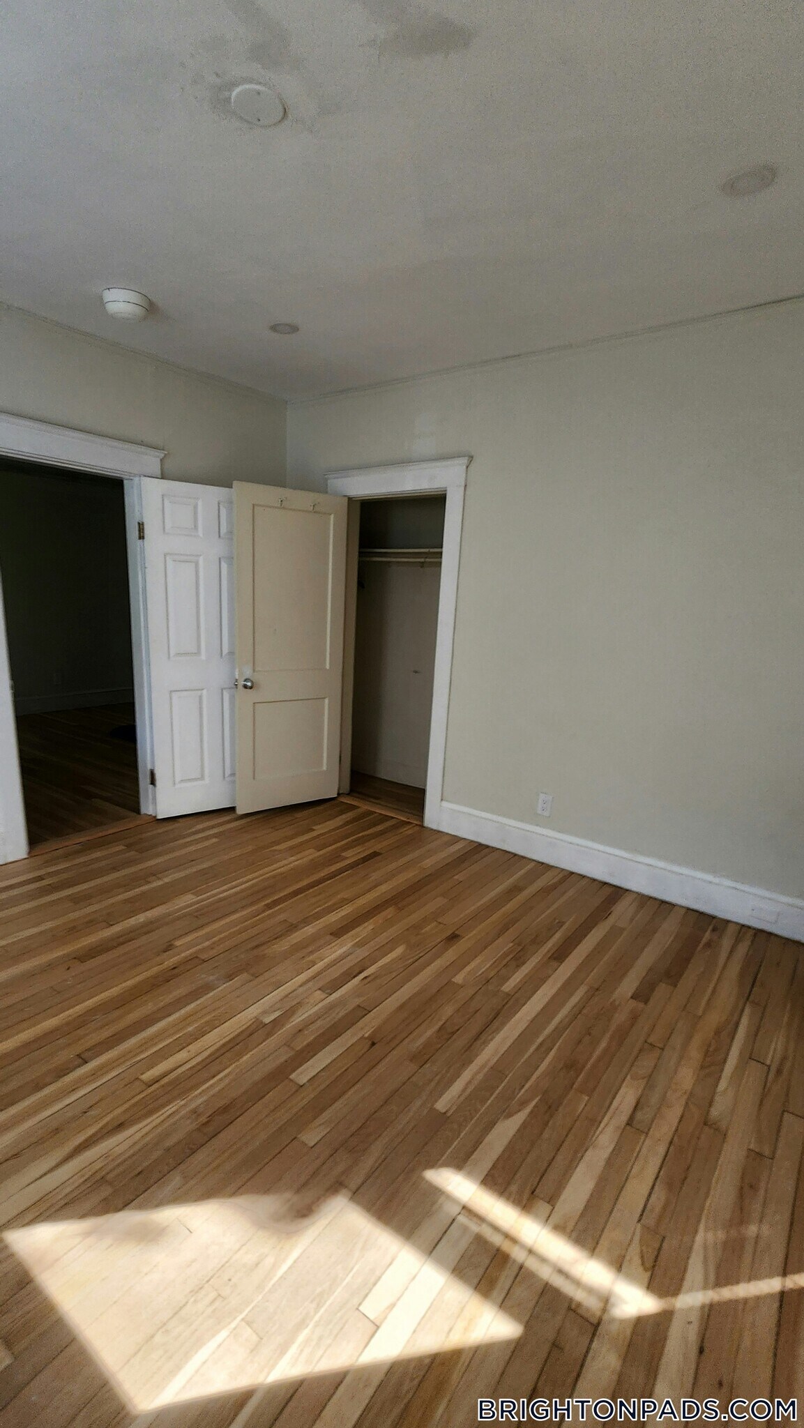 Building Photo - 26 Chiswick Rd