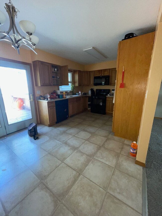 Building Photo - Coming Soon!