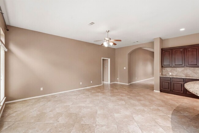 Building Photo - 2935 Fair Chase Dr