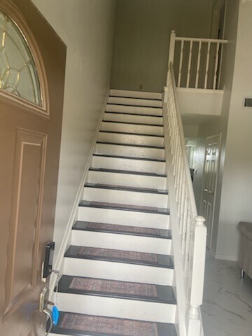 Building Photo - 3538 Palm Grove Dr