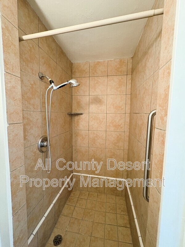 Building Photo - 44651 San Pascual Ave