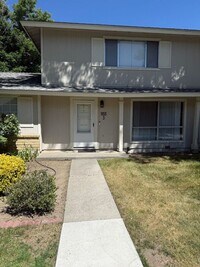Building Photo - COMING SOON! Charming 3 Bed / 2 Bath Two-Story Condo in Sparks