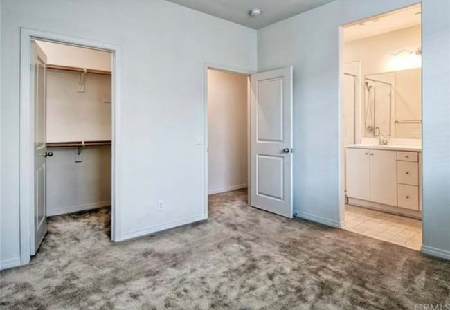 Building Photo - 928 E Twill Ct