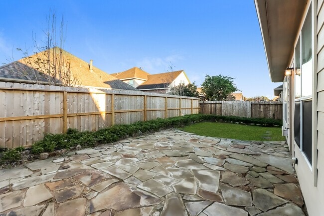 Building Photo - 1315 Lucas St