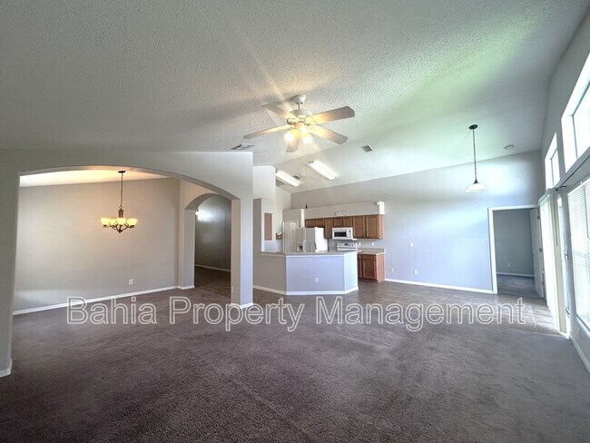 Building Photo - 1309 Horsemint Ln