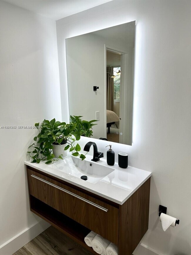 Building Photo - 4544 NW 79th Ave