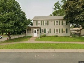 Building Photo - 320 Eddy St