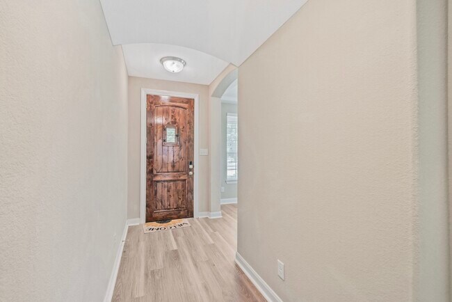 Building Photo - 22523 Birch Ridge Meadow Dr