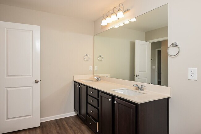 Building Photo - 4314 Georgia Cir